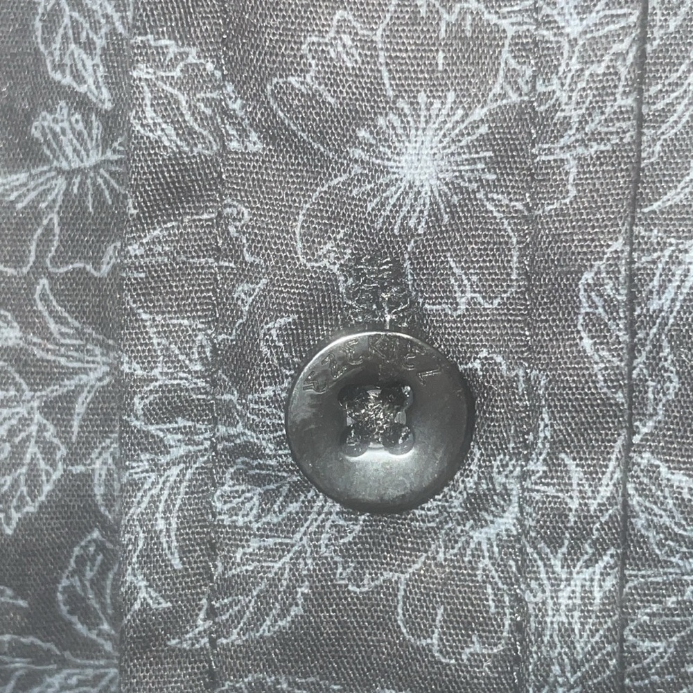 PreOwned  Ezekiel Flowers Size Large. - Picture 4 of 13